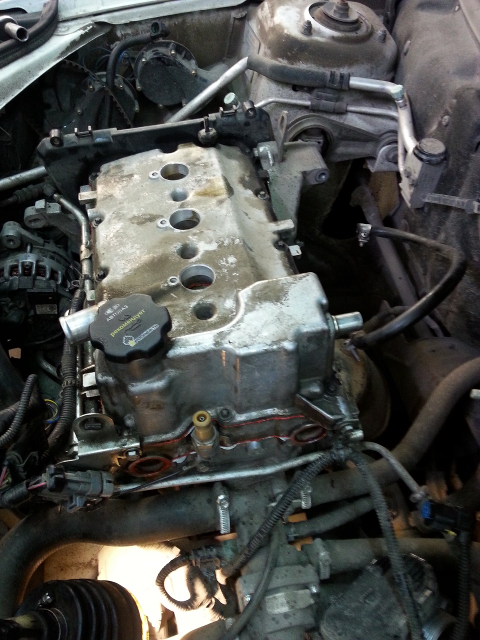 Герметизация крышки головки блока цилиндров и корпуса подшипников ...