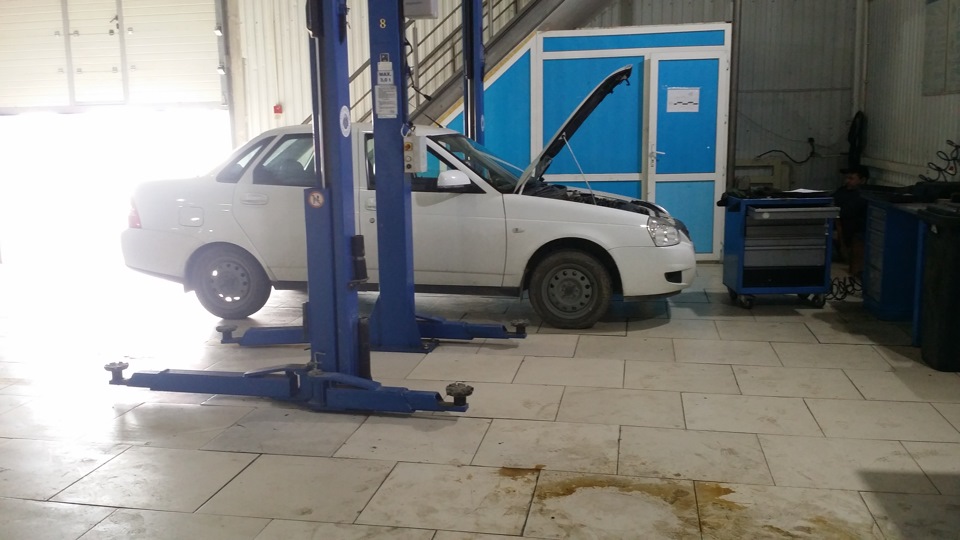 Отрегулировали натяжной ролик ГРМ. — Lada Приора седан, 1,6 л, 2014 ...