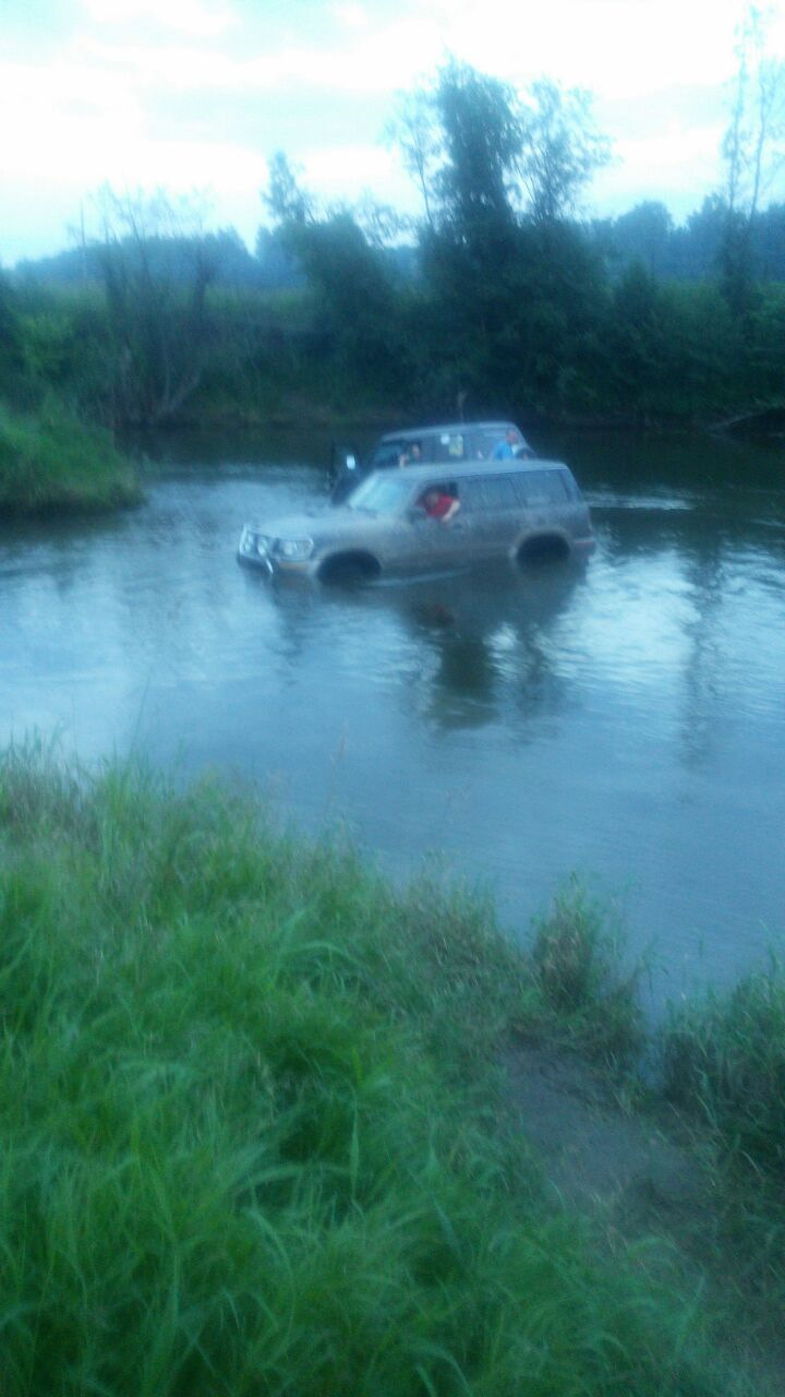 Утопил Патрол "Жорик" дурная голова, бюджет семейный не бережет ...