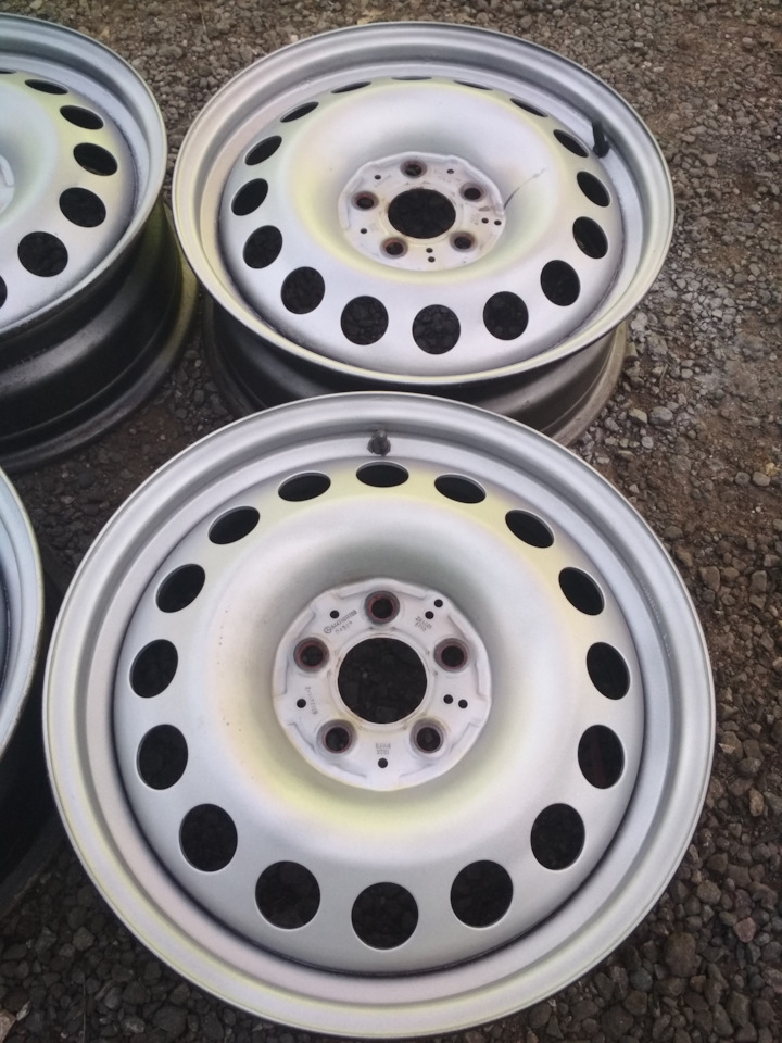 Штампованные диски мерседес 6,5Jx17 ET50 5x112 на Mercedes-Benz Vito ...