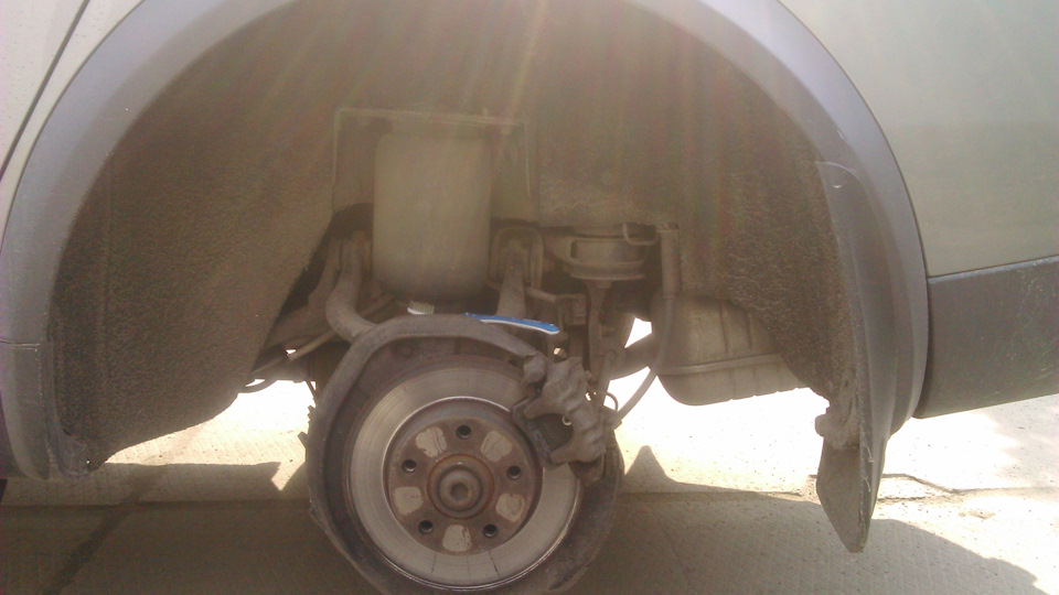 Профилактика пневмоподвески Allroad — Audi Allroad (C5), 2,5 л., 2004 ...