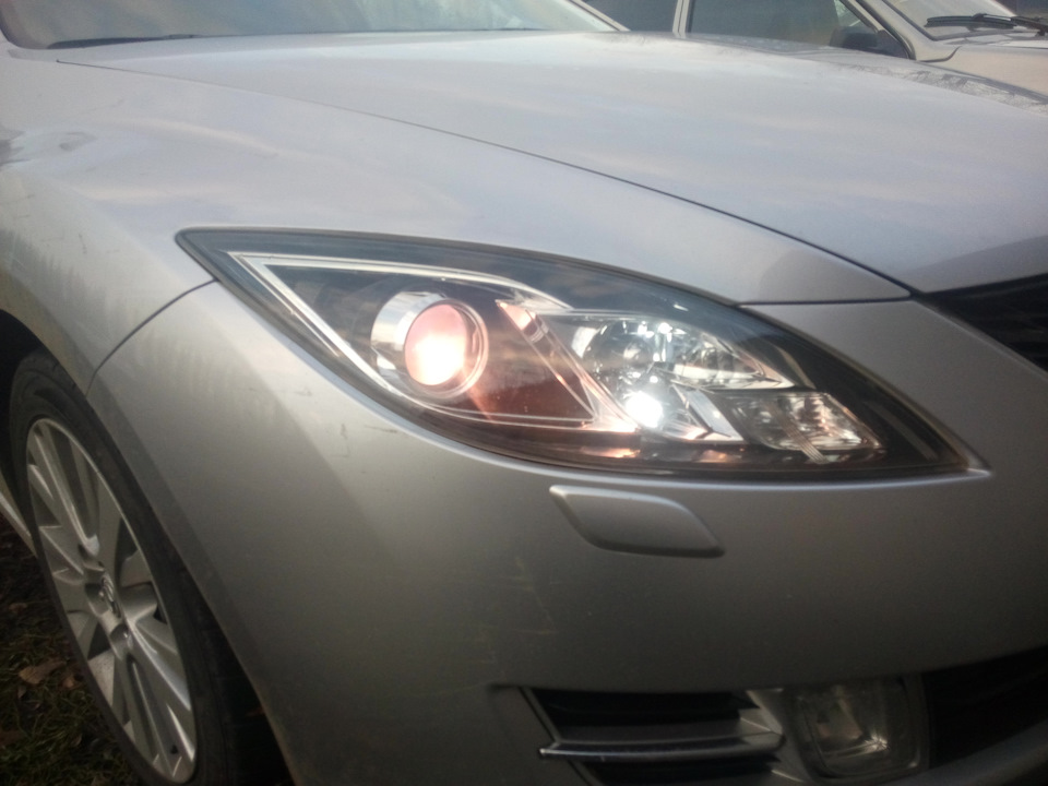 Help маздаводы!)) Нужна одна лампочка в фару! — Mazda 6 (2G) GH, 2 л ...