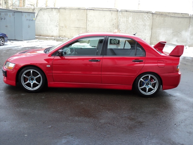 Red evolution rv. Lancer 9 Advan rg2. Advan rg2 Lancer. Компанотив диск Evolution 9.