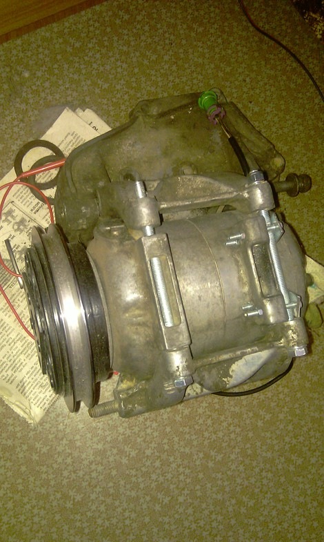 Фото в бортжурнале Audi 100 (C3)