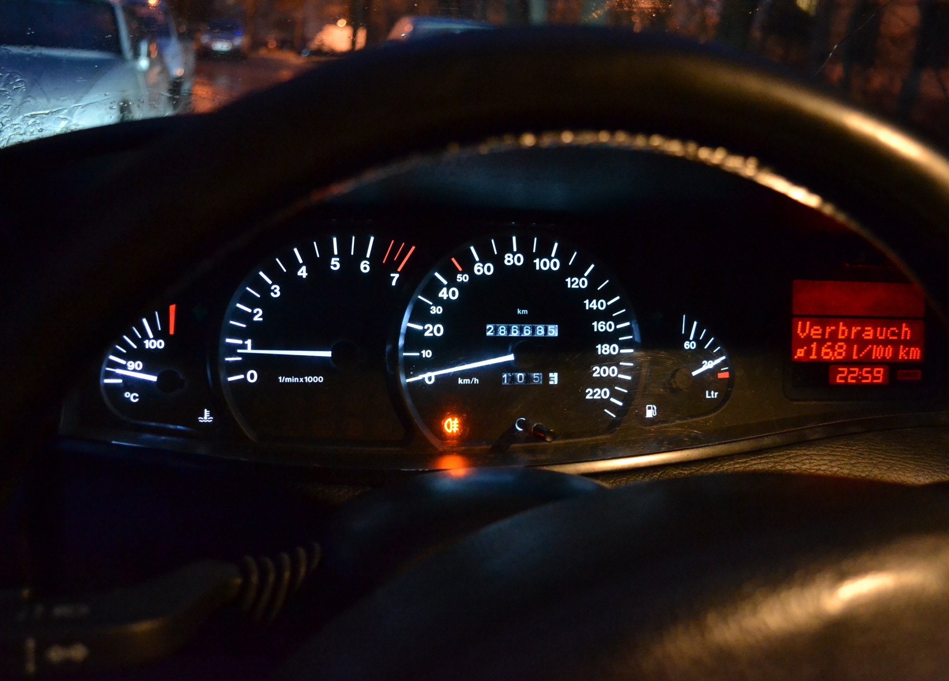 Приборная панель омега б. Opel Omega b приборка. Приборка Опель Омега б с спидометром до 260. Приборка Опель Омега а. Спидометр Опель Вектра б ночью.