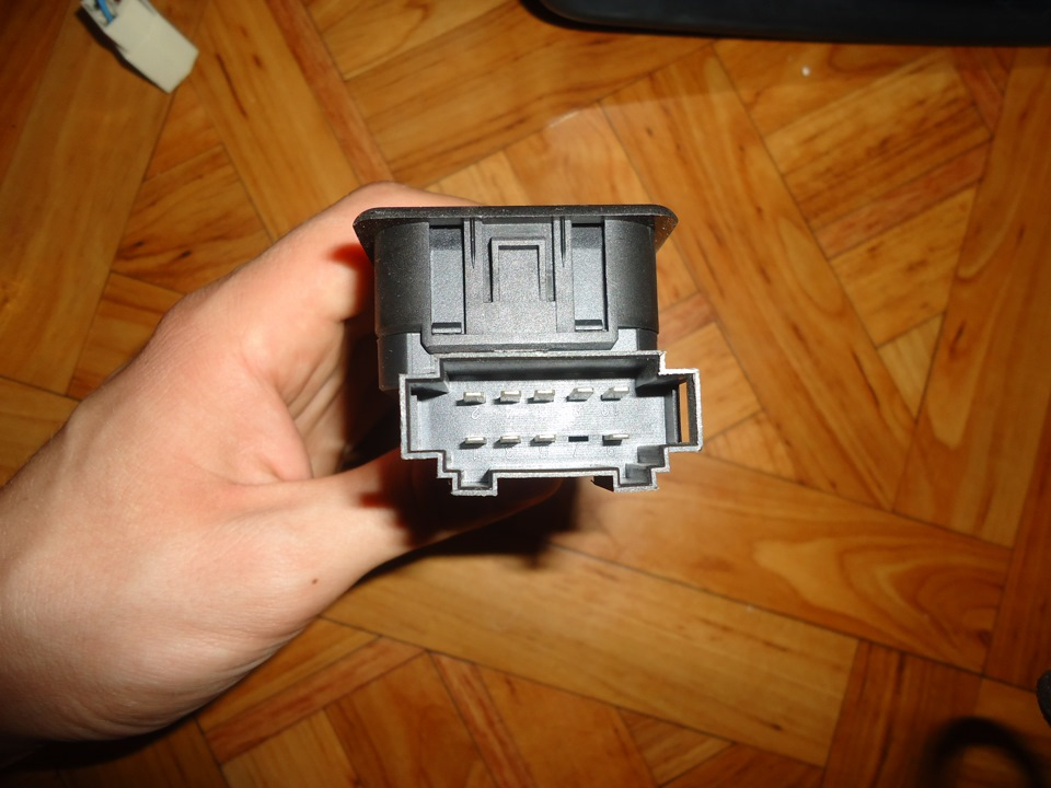 Подключение зеркал — LADA Калина хэтчбек, 1,6 л., 2012 года | стайлинг ...