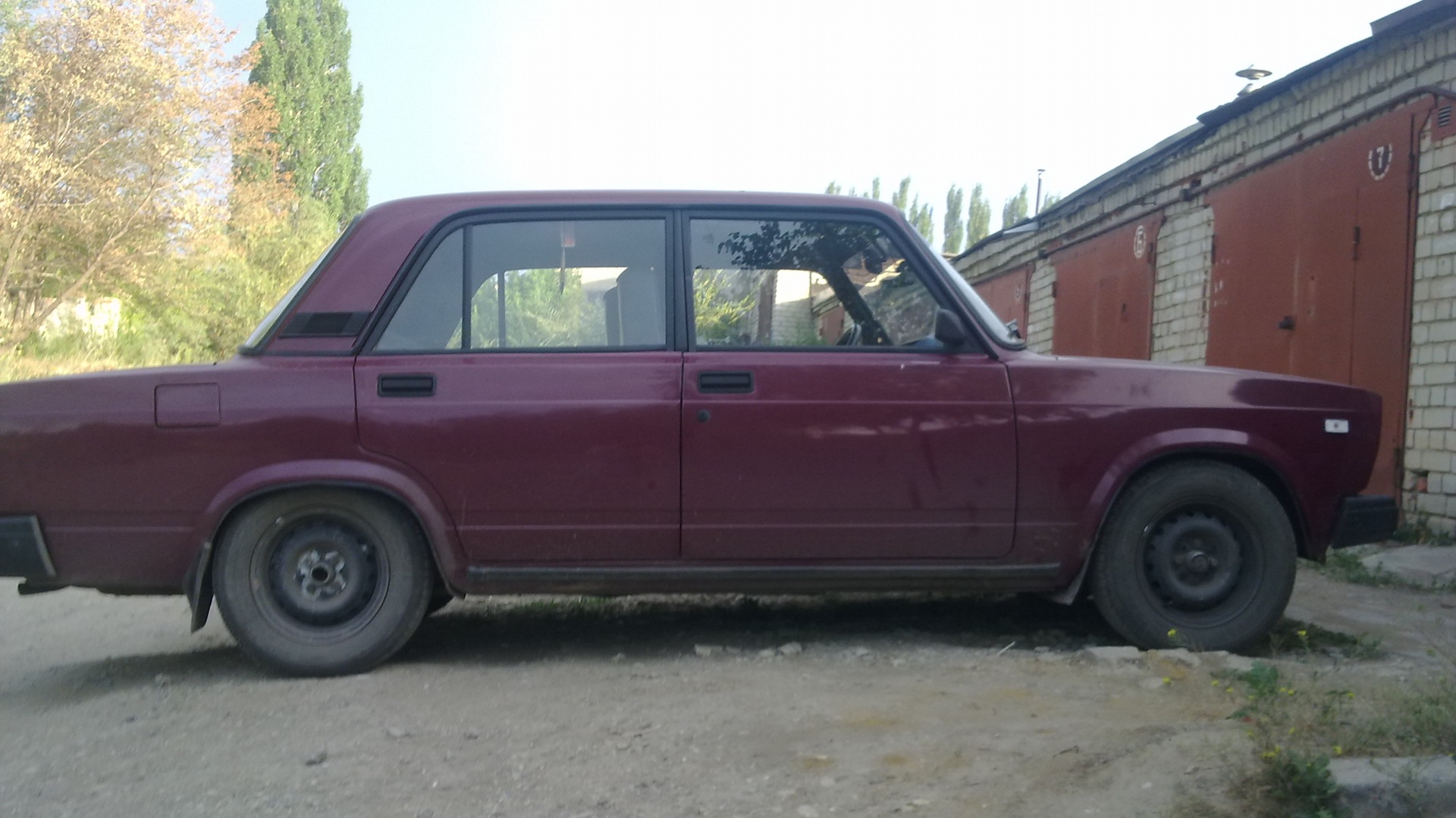 Lada 21074 1.5 бензиновый 2000 | Вишневая на DRIVE2