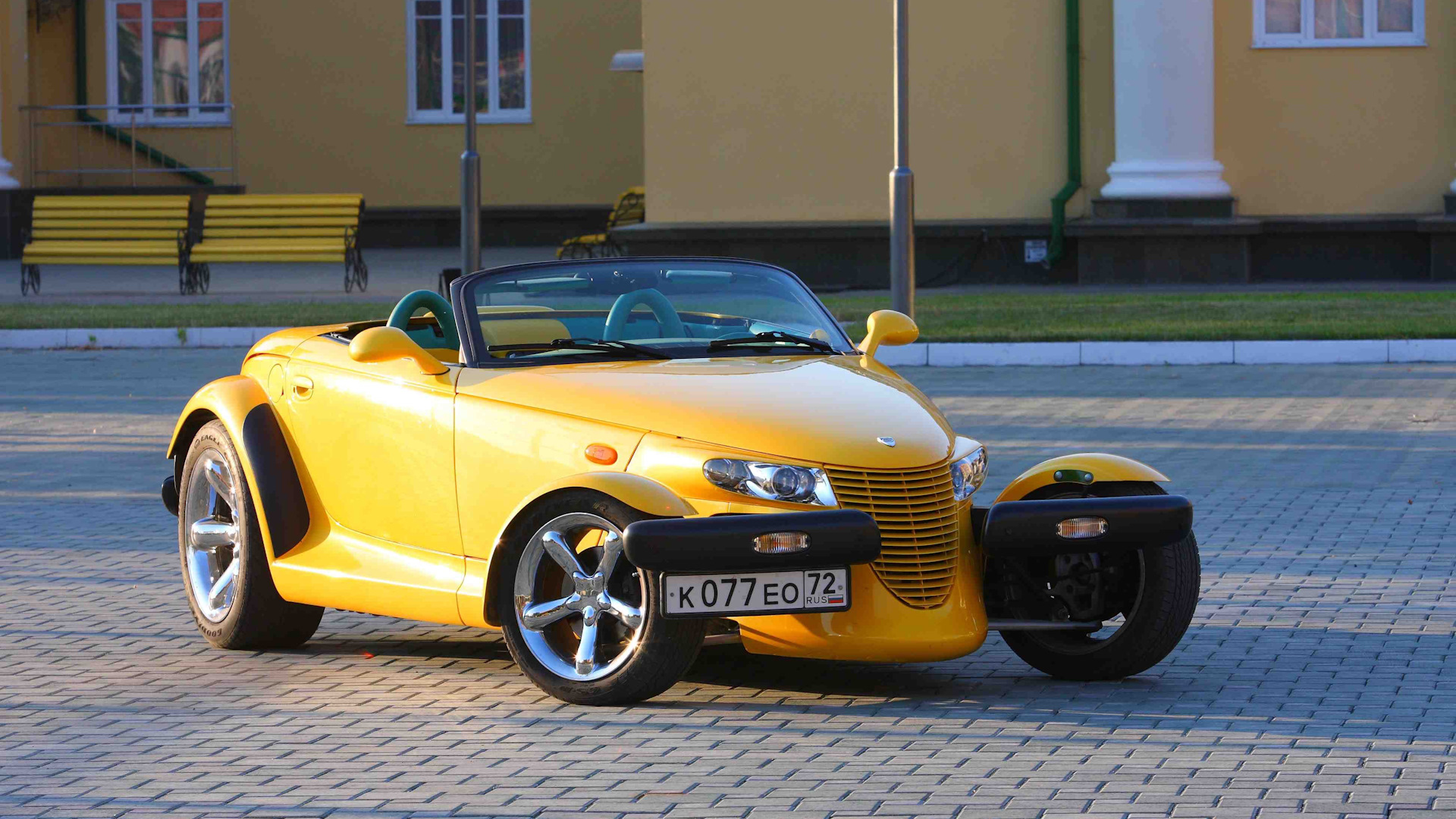 Chrysler prowler