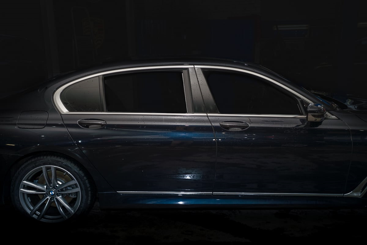 Антихром, тонировка и ставим TV-тюнер в BMW 7 серии G12 — BMW Запад на ...