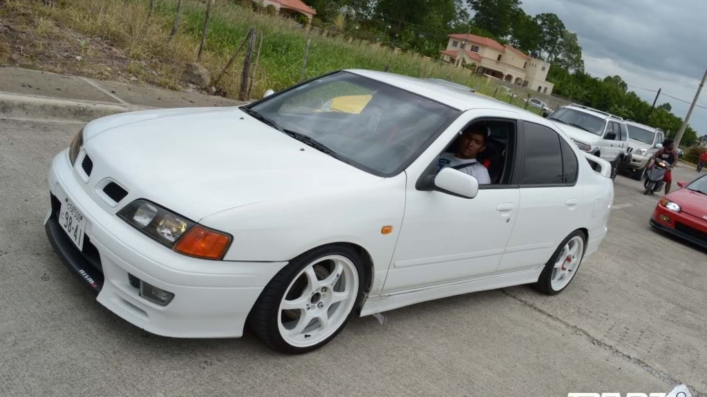 Ниссан примера камино р11. Nissan primera p11 Камино. Nissan primera p11 gt. Primera p11 белый. Nissan primera белый.