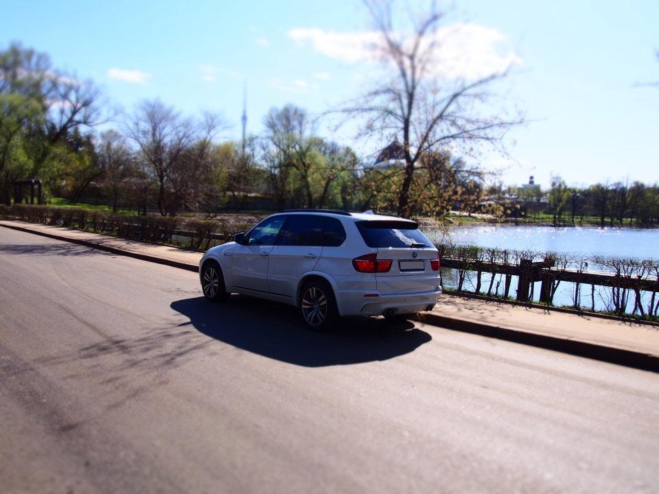 BMW x5m smotra