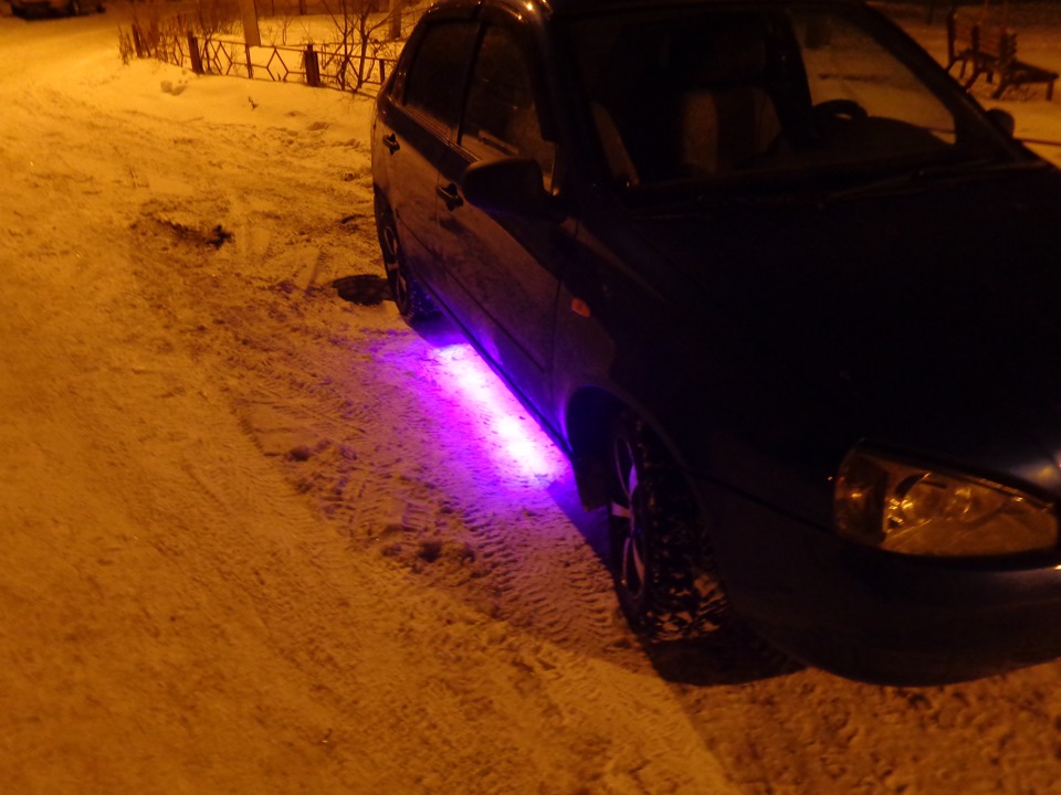 Поставил подсветку днища многоцветную))))) — Lada Калина седан, 1,6 л ...