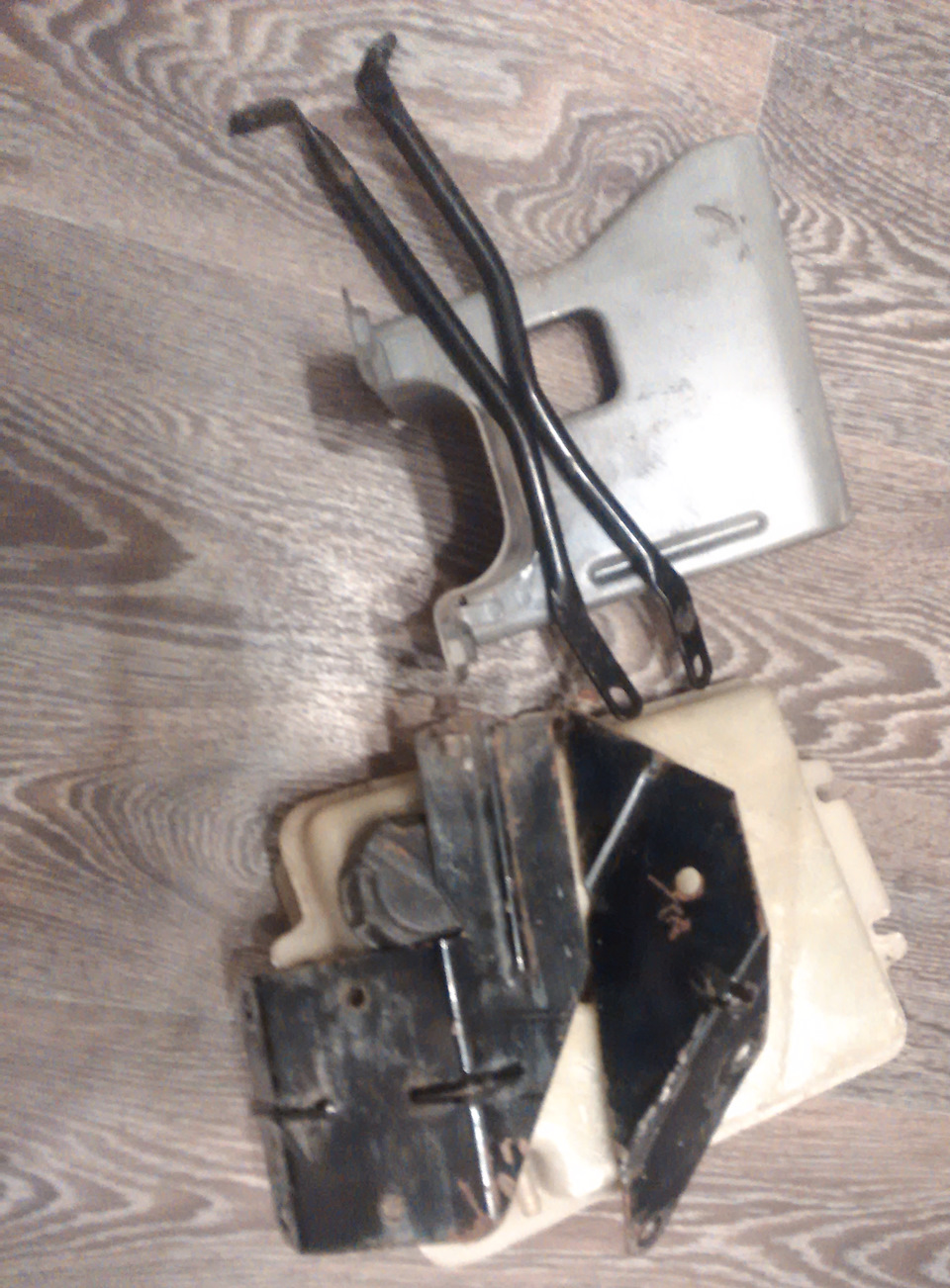 Распорки рулевой колонки, Расширительный бачок Н.О — ГАЗ 3110, 2,3 л ...