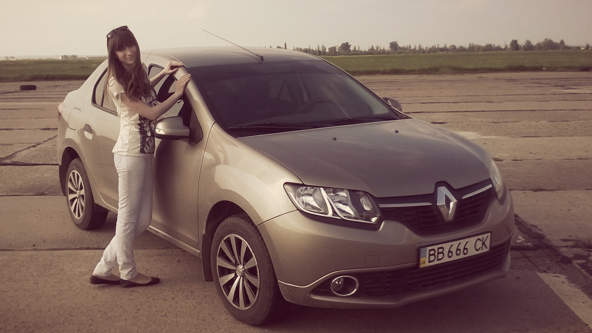 Renault Logan (2G) 1.6 бензиновый 2013 | ˙·٠•○•○•1.6•○•○•٠·˙ на DRIVE2