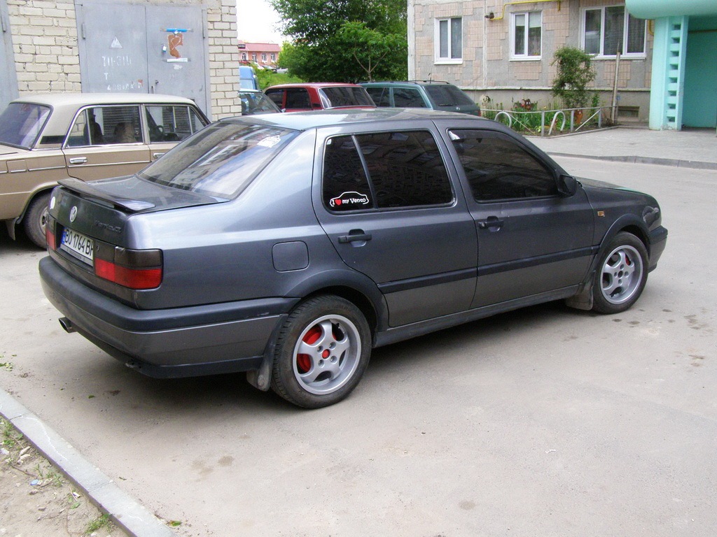 VW Vento Wheels Black