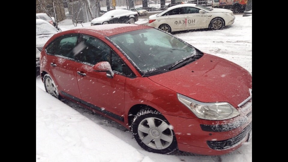 Всем привет вот купил Ситроен с4 2007г пробег 30,000 Про Машину нечего ...