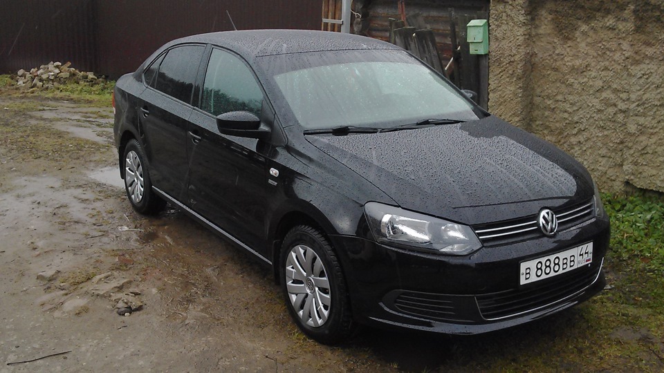 Volkswagen Polo sedan 2016 черный