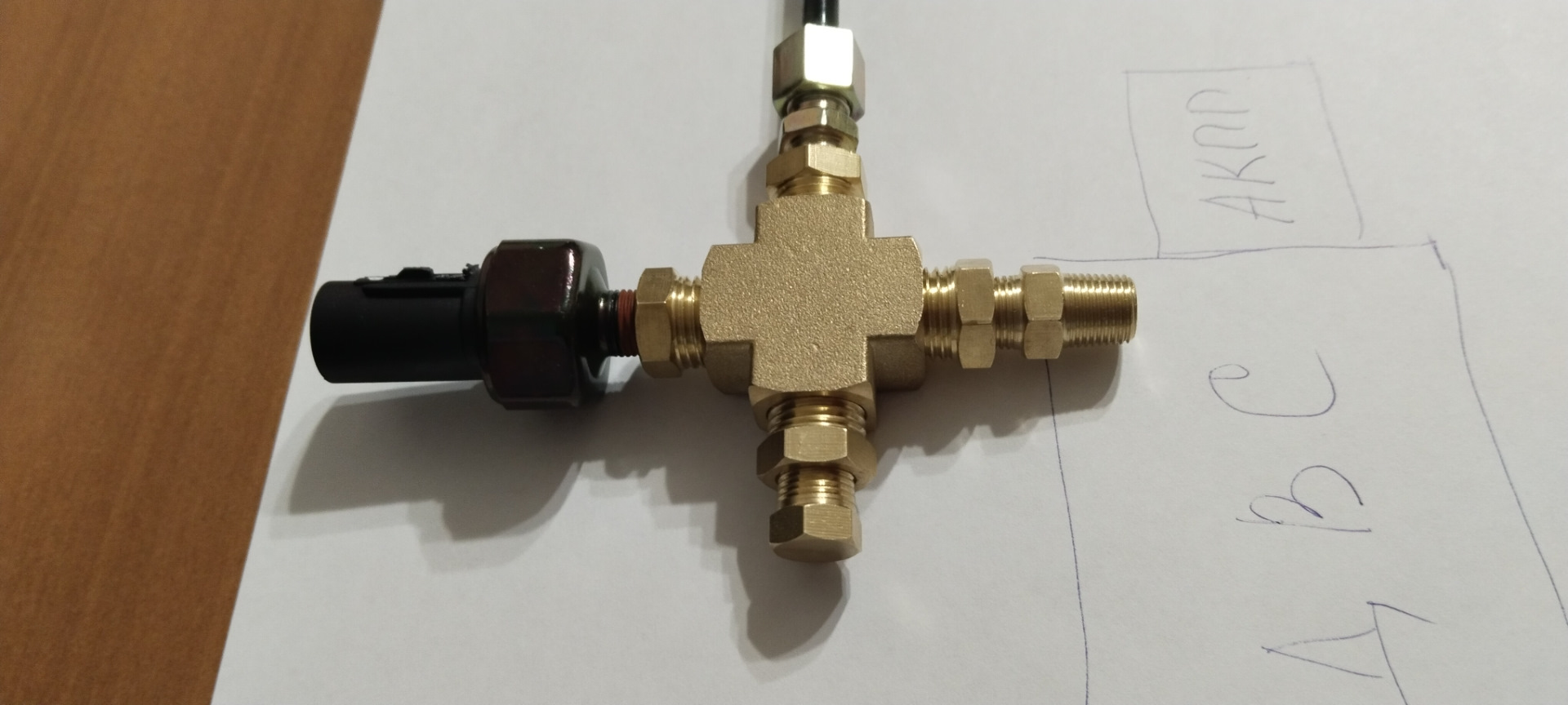 Механический датчик давления масла на D4EA — Hyundai Santa Fe (1G), 2 л ...