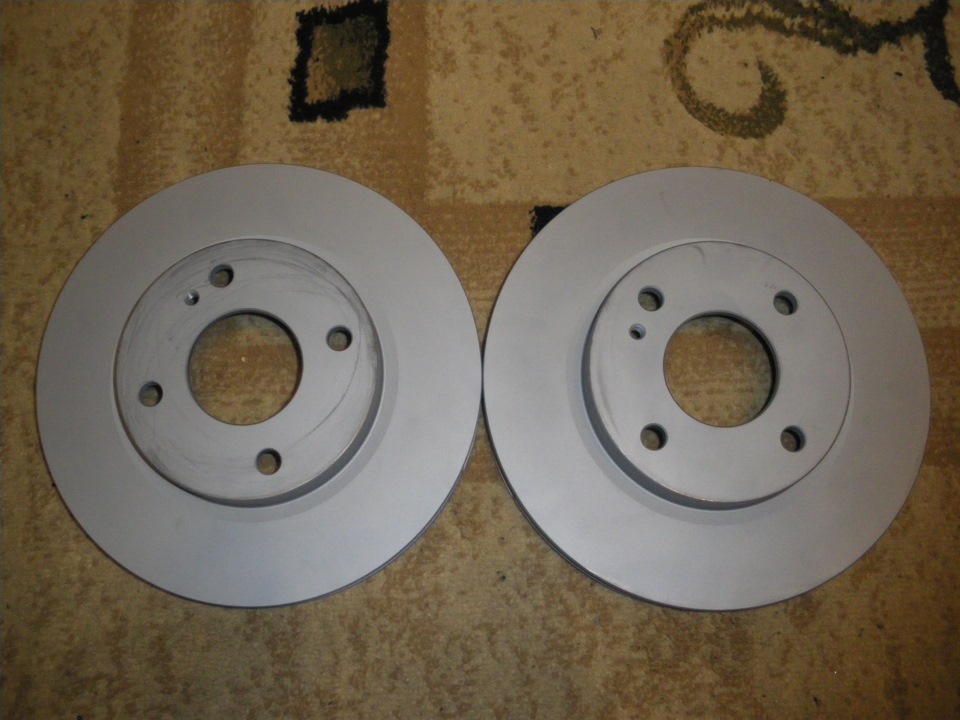 Готовимся к лету. Тормоза — Ford Fiesta (Mk VI), 1,4 л, 2009 года ...
