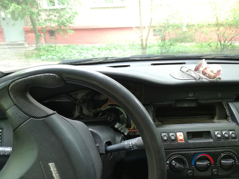 Замена лампочек в приборке — FIAT Coupe, 2 л, 1996 года | расходники ...