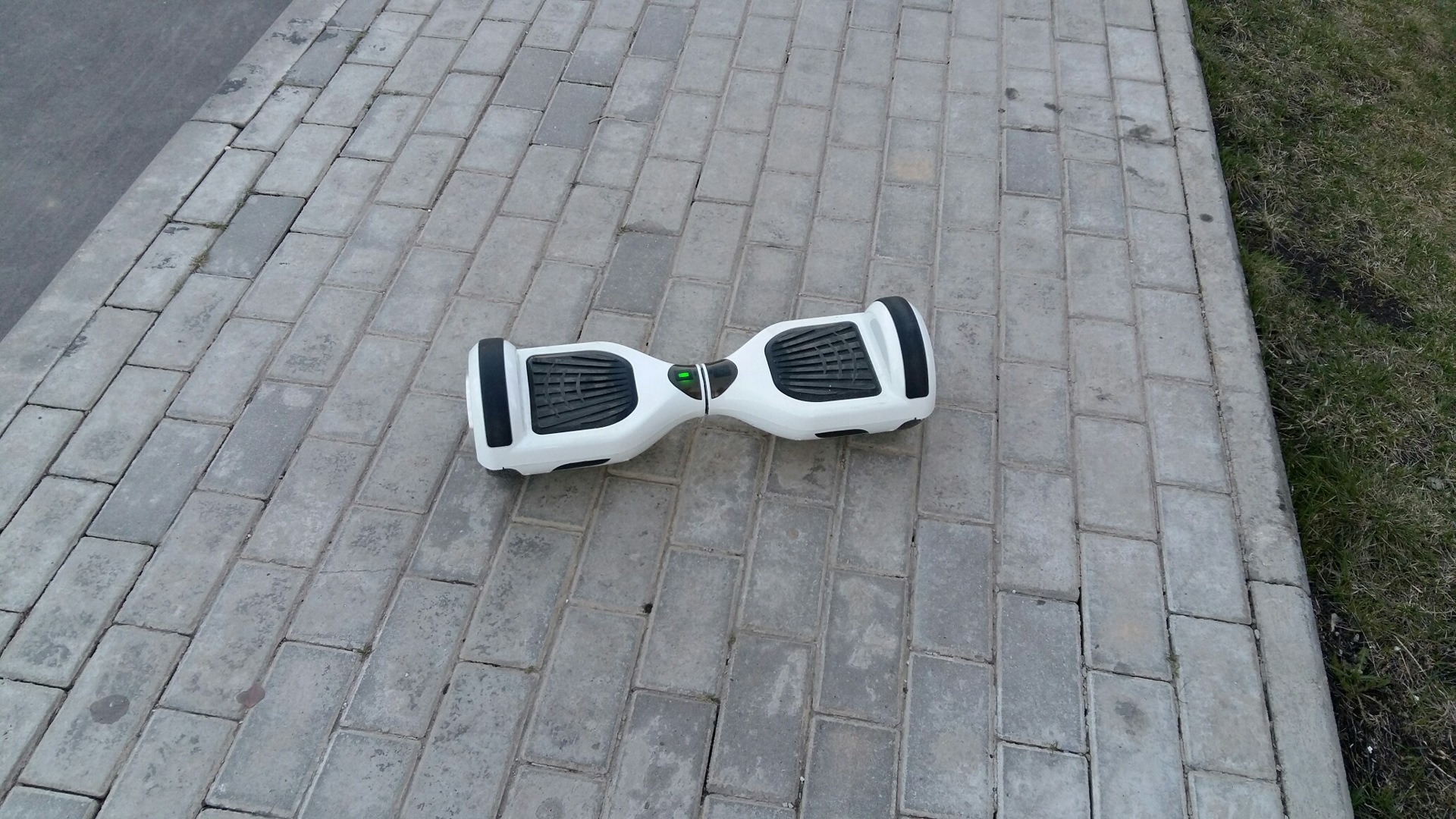 Новая мини тачка — Chevrolet Cruze (1G), 1,6 л, 2013 года | аксессуары ...