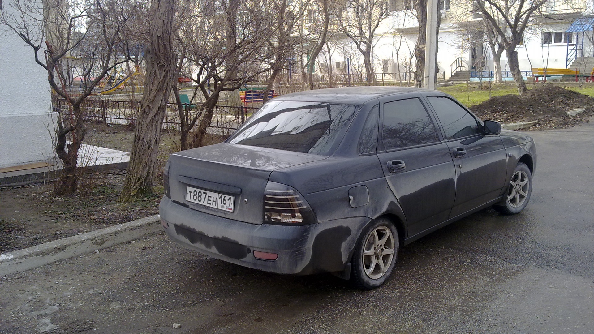 Lada Приора седан 1.6 бензиновый 2009 | Моя первая машина. на DRIVE2