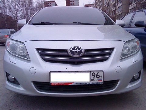photo HEADLIGHTS during the day  how they shine at night - Toyota Corolla 16 liter 2007