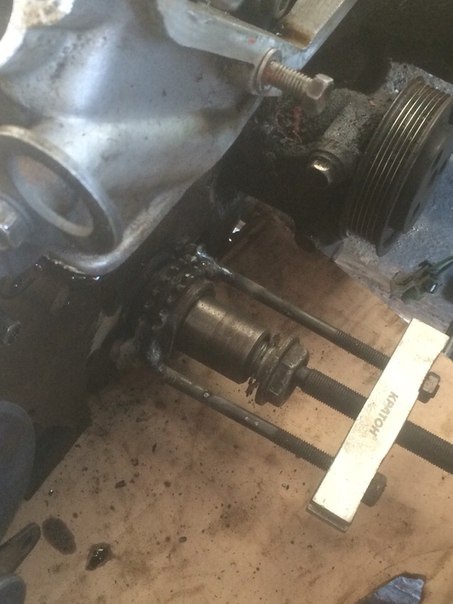 Немного камасутры. или меняйте весь грм полностью. + бонус натяжка ...