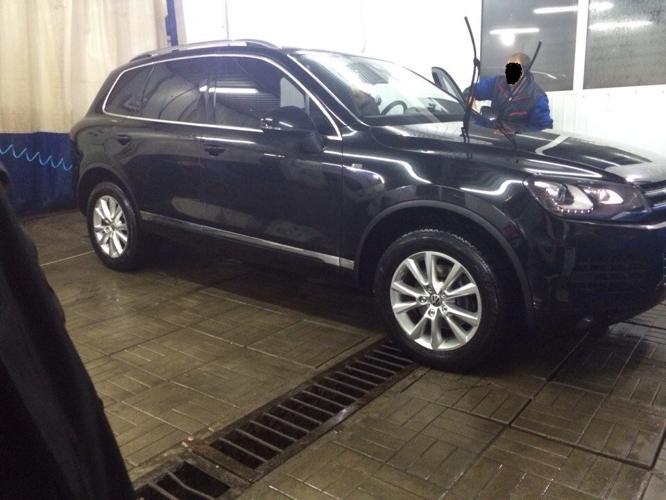 Шуруп в колесе — Volkswagen Touareg (2G), 3 л, 2010 года | шины | DRIVE2