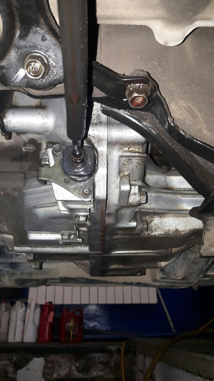 Шестерня задней передачи ваз 2109. Шумит задняя передача. 4 передача луаз. Кпп газель 3302 переборка. Шумит задняя передача.