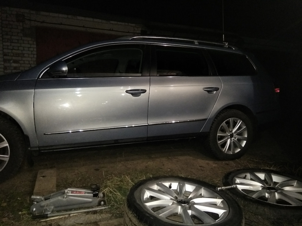 Фото в бортжурнале Volkswagen Passat Variant (B6)