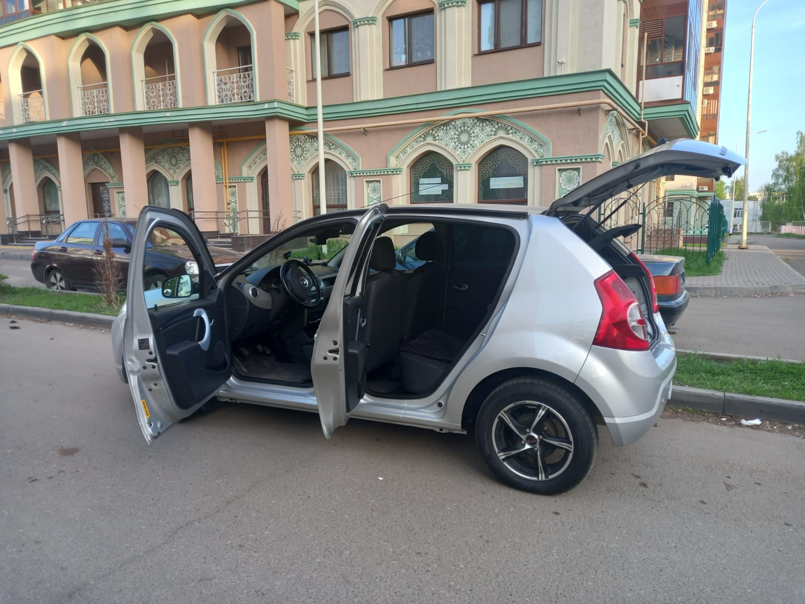 Поехали. Удмуртия. Ижевск-Зоопарк. — Renault Sandero 1G, 1,6 л, 2014 года |  путешествие | DRIVE2