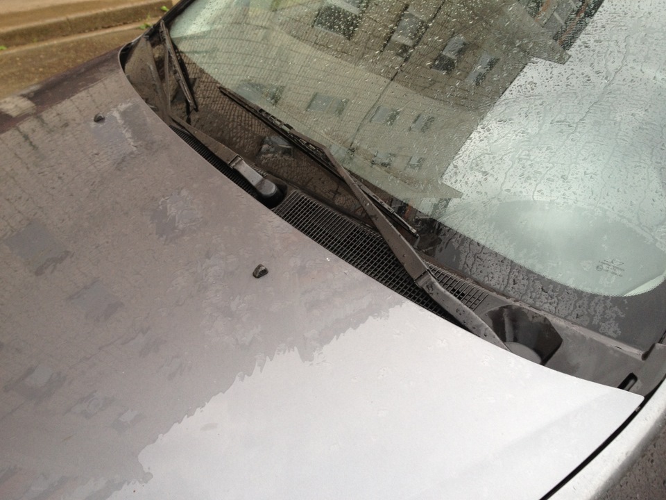Покрасил поводки стеклоочистителя — Mitsubishi Lancer IX, 1,6 л, 2005 ...