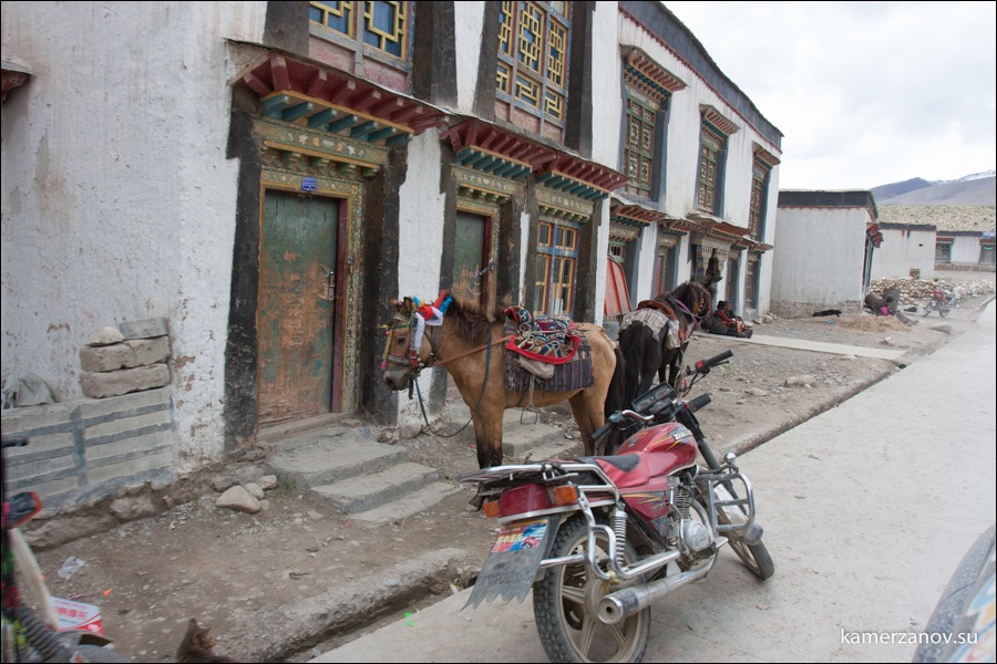 On the edge of Eurasia From Novosibirsk to Malaysia on SUVs Part V2 China From Ali to Lhasa