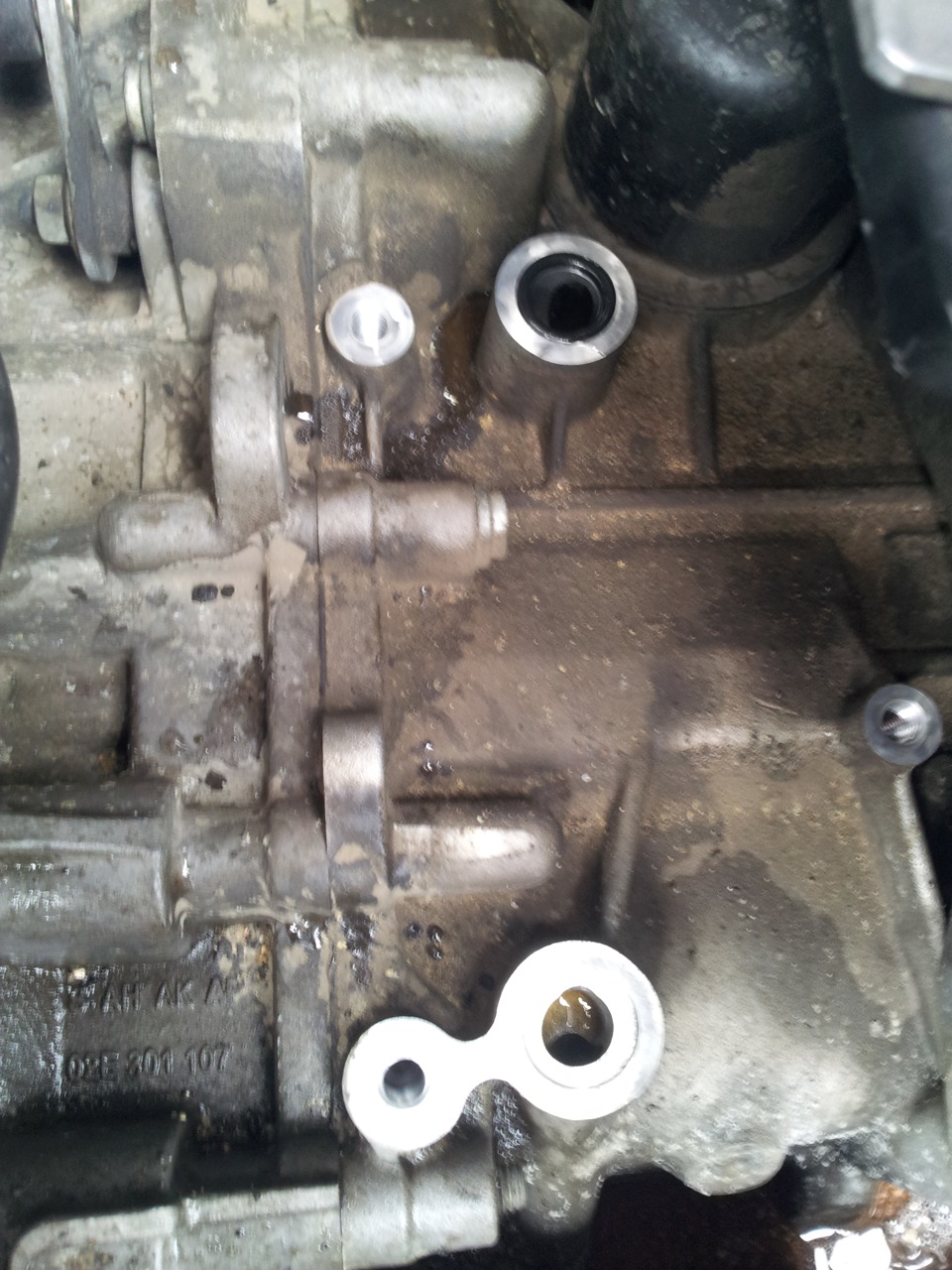 здесь как раз видно одну прокладку. Использовал старые, думаю ничего страшного. — Skoda Octavia RS A5 Mk2