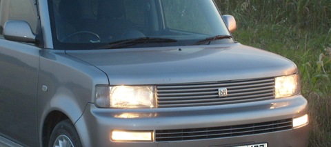 changed headlights - Toyota bB 15 liter 2002