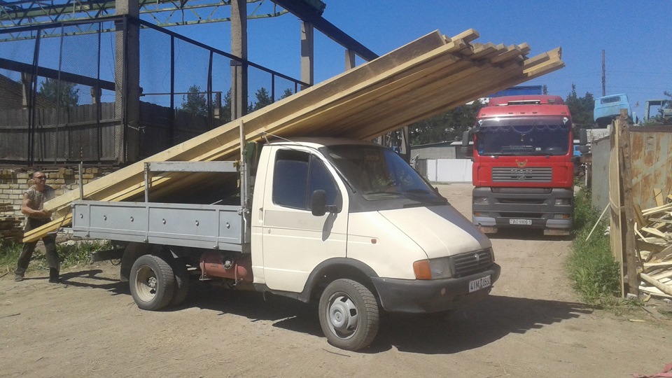 Газель бортовой старого образца