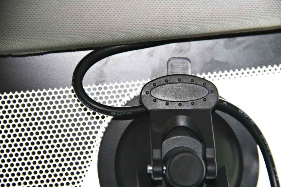 Питание для регистратора и радар детектора. — Toyota RAV4 (IV), 2,2 л ...