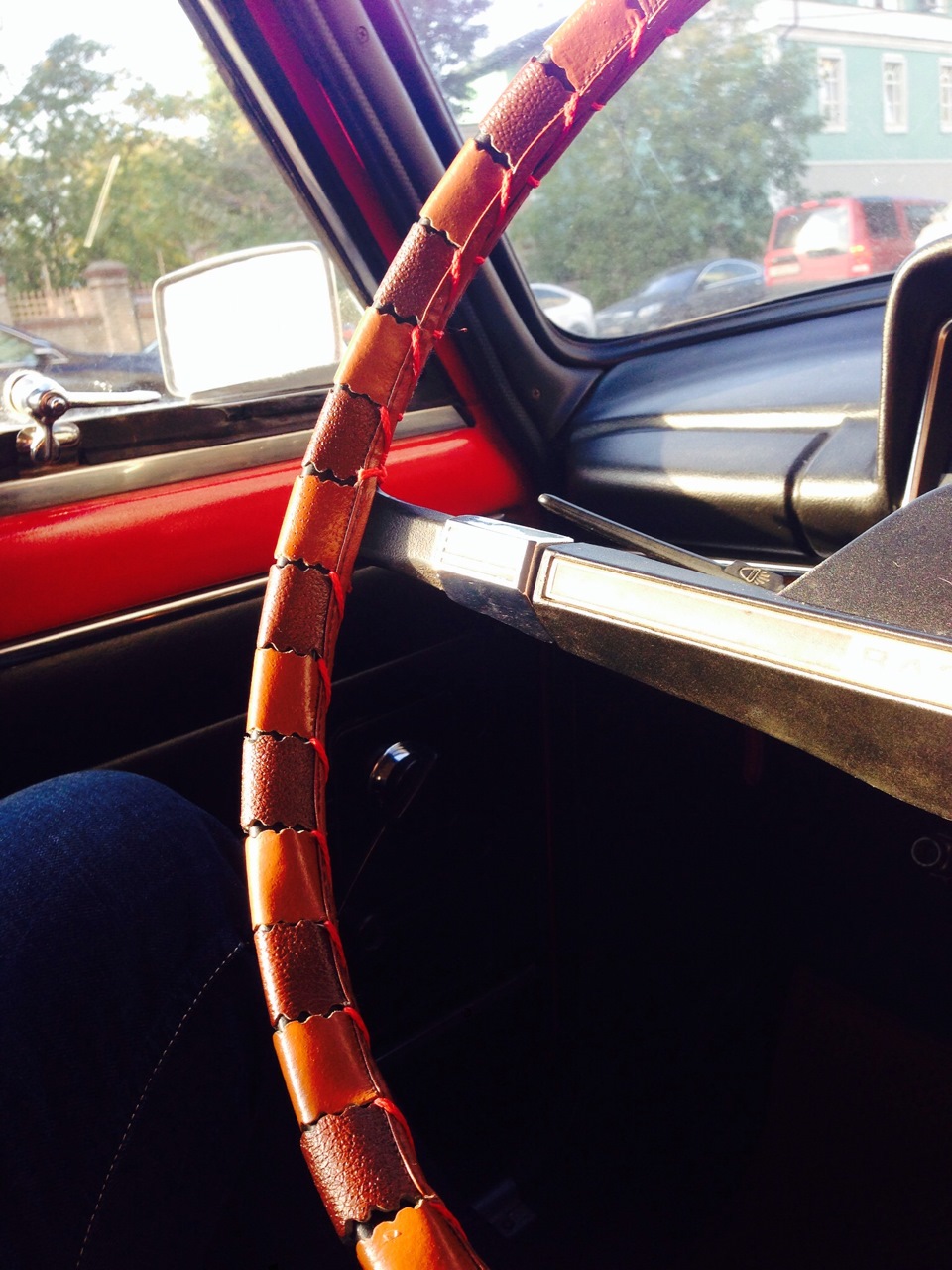 Оплетка ваз 2106. Оплетка на руль ваз 2101. Руль ваз 2103. Ретро оплетка на руль ваз 2106. Оплетка на руль ваз 2106.