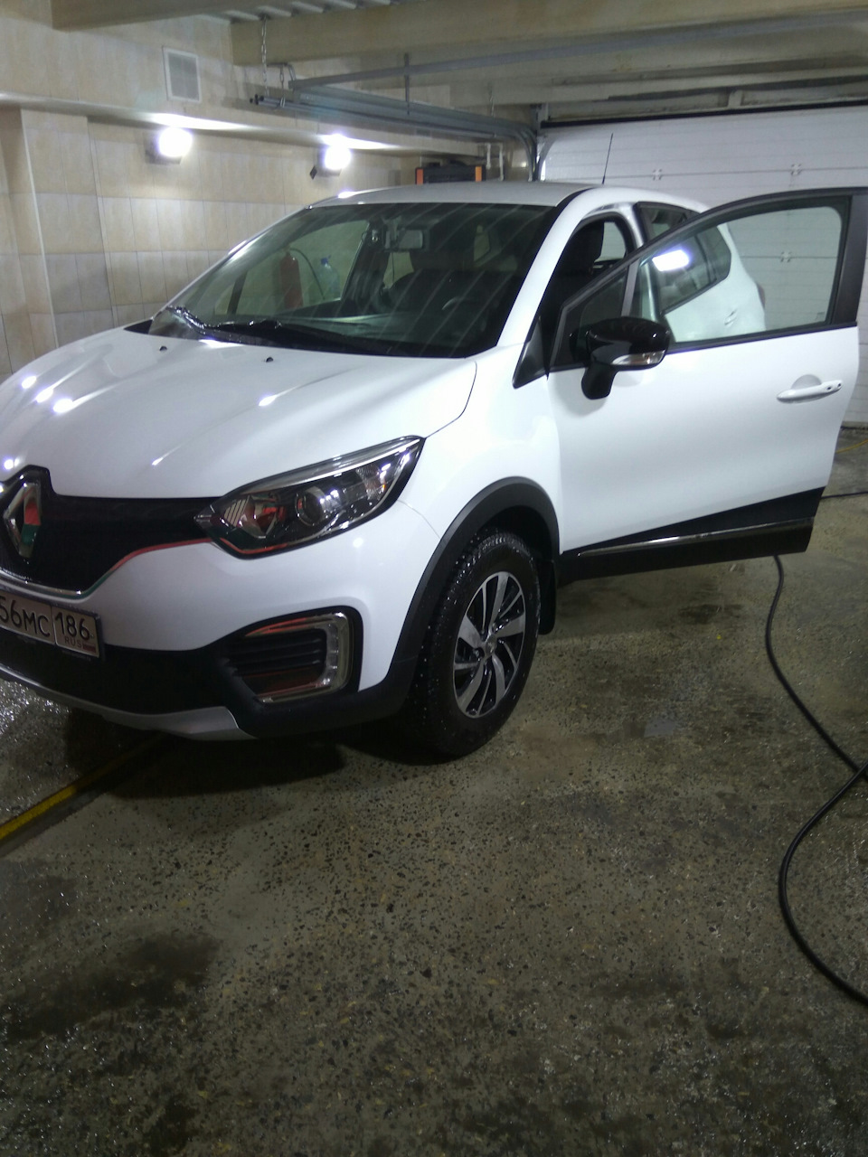 Нано-воск — Renault Kaptur (2016), 1,6 л, 2017 года | мойка | DRIVE2