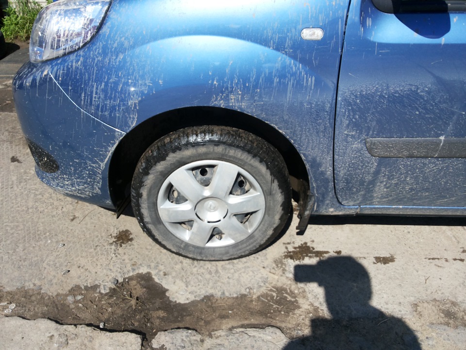 Резина 205 × 70 r 15 — Renault Kangoo (2013), 1,6 л, 2014 года | шины ...