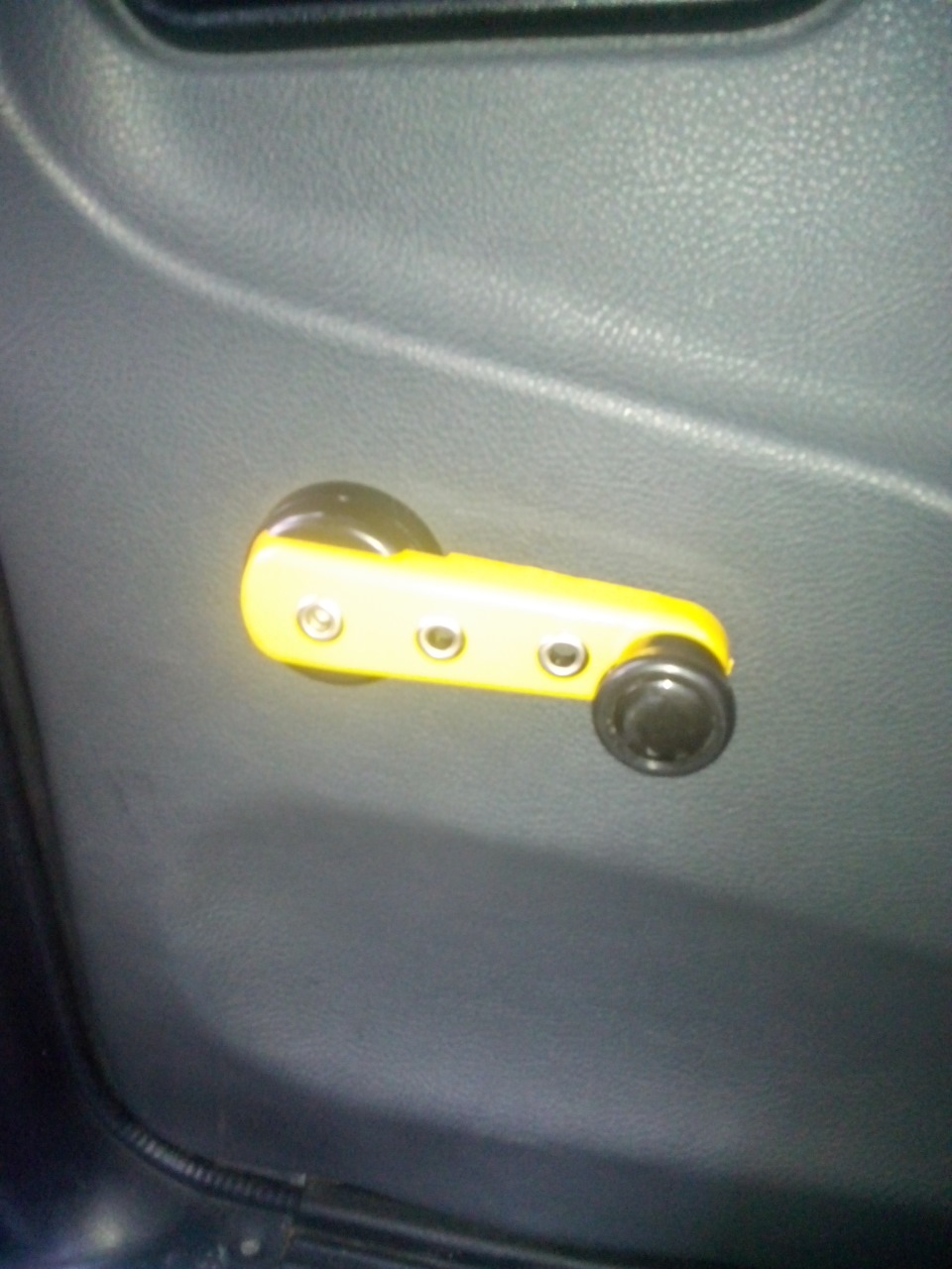 Камера заднего вида и пару ништяков! Установлено! — Lada 2115, 1,6 л ...