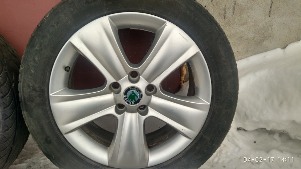 (ПРОДАНО) 17 радиус за 16 деревянных))) — Skoda Yeti, 1,8 л, 2009 года ...