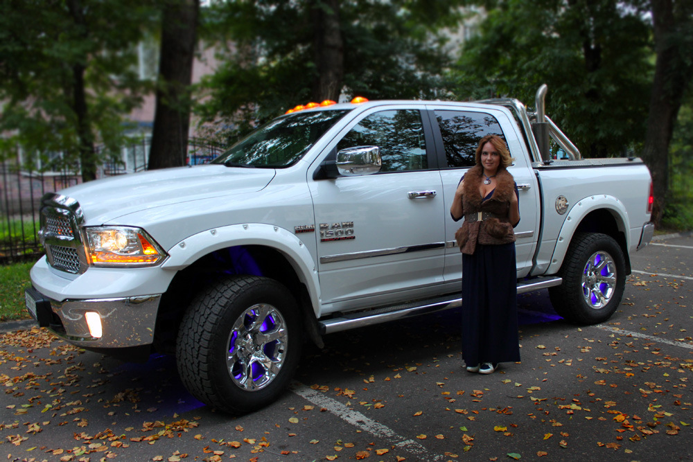 Dodge Ram 7500