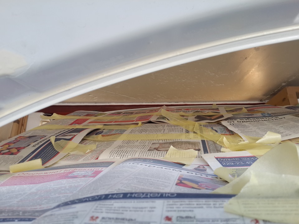 Пожелтение сразу вылезло. — KIA Sorento (2G)