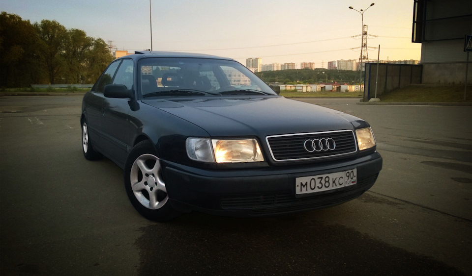 Фото в бортжурнале Audi 100 (C4)