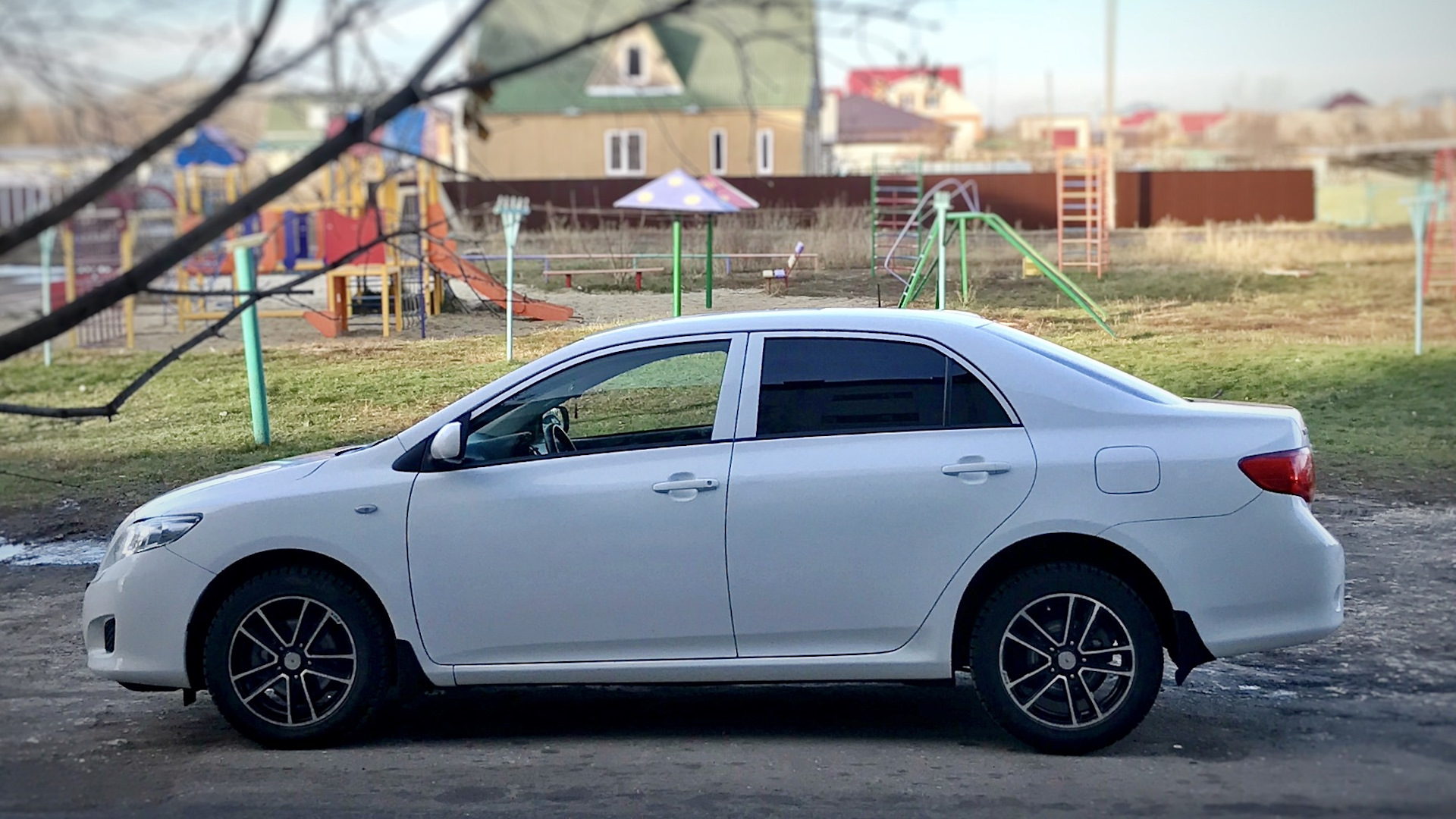 Toyota Corolla (140/150) 1.6 бензиновый 2008 | White Horse на DRIVE2