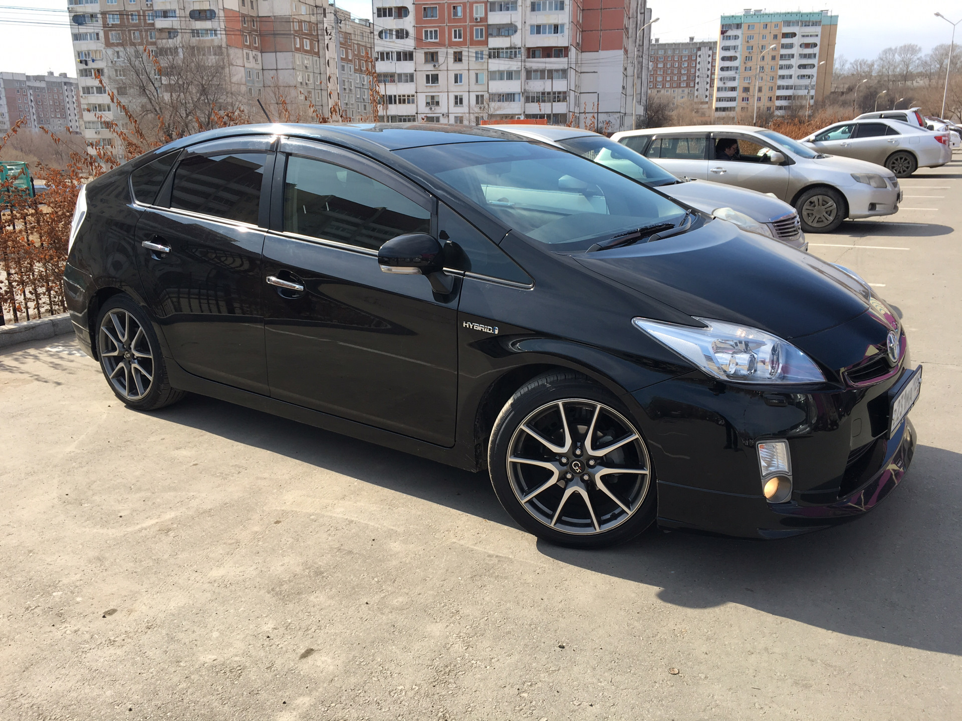 Toyota Prius 30 черный