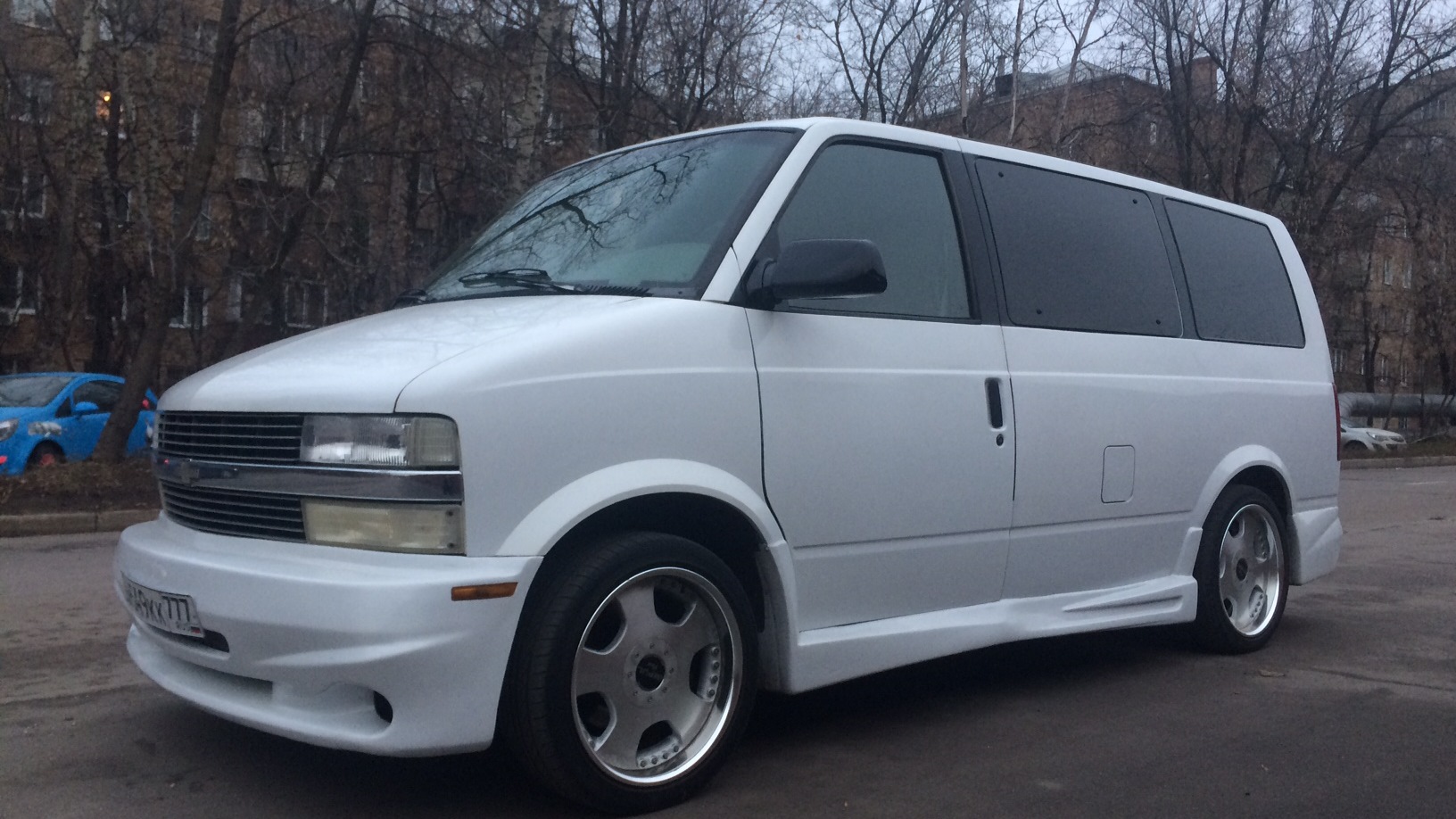 Chevrolet Astro van