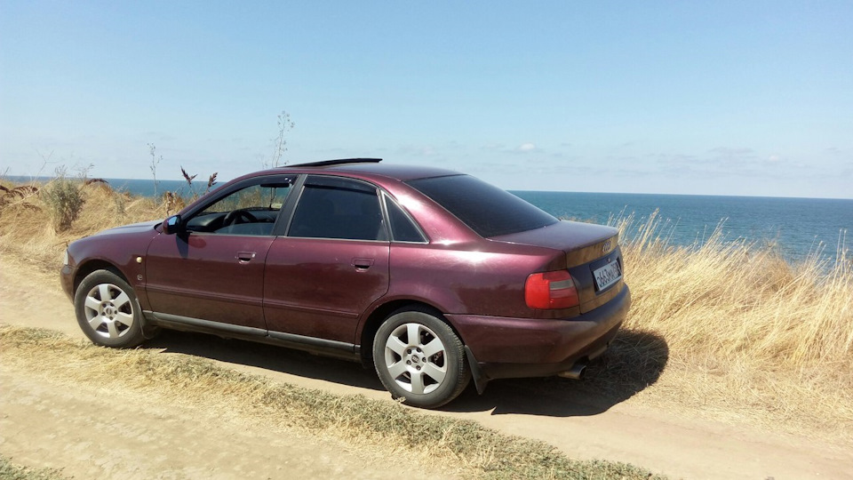 Audi A4 ***ПРЯНИК*** 1.6 ADP